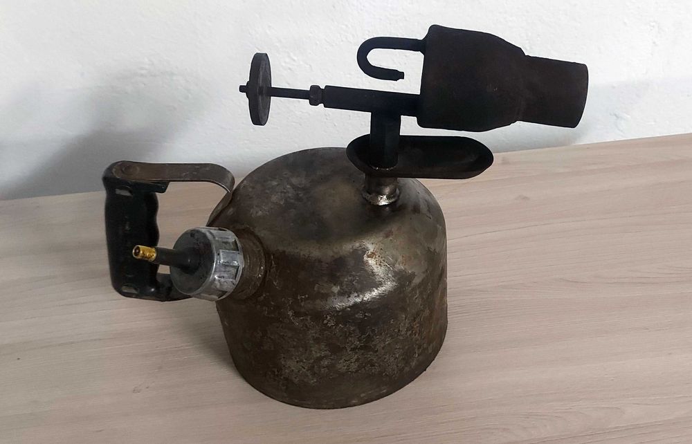 Нерабочая паяльная лампа, Советская СССР