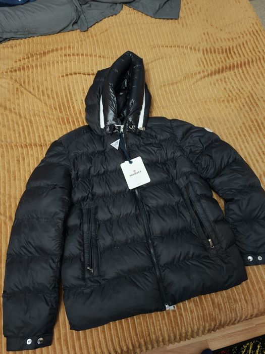 Vând geaca primăvară toamna