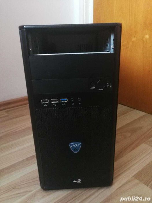 Vând carcasă cu sursă 600W
