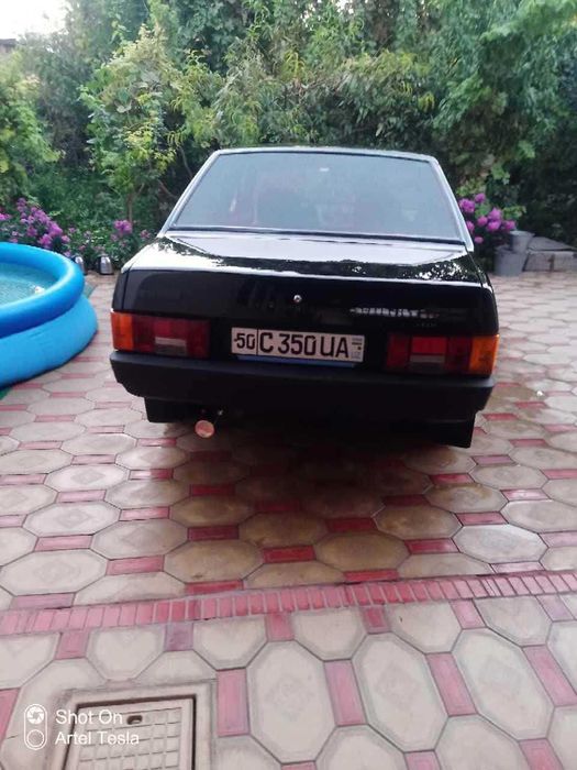 Lada Samar avtomabili sotiladi