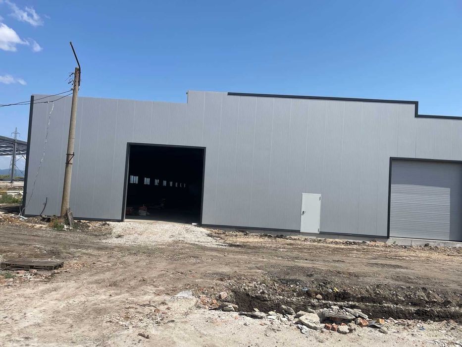 Продава се Склад в с. Волуяк, Област София-град - 2040 кв.м за 1200 €/кв.м - Снимка #5