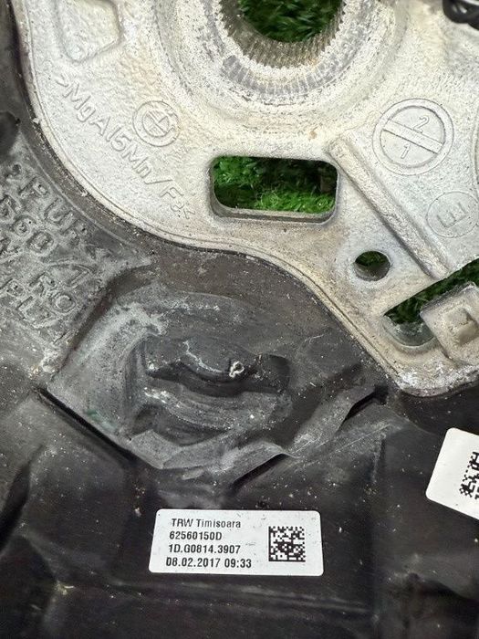 Volan piele 2017 bmw 318i sport seria 3 lci f30 1.5 benzina cod oem 62560150d 32302230186 2015-2019