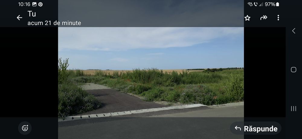 Vând teren extravilan 27000 m2 în comuna 23 August jud Constanța, la 900 m distanta de mare