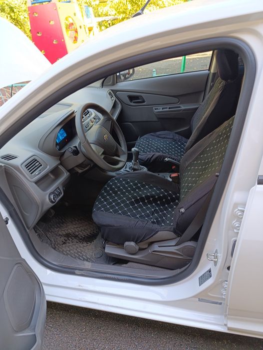 Продажа машины  легковая