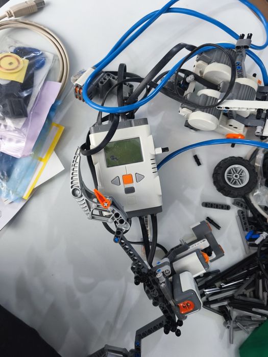 Lego NXT mindstorms 1.0