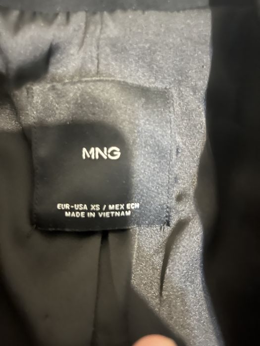 Продам женский пиджак бренда MANGO XS-S