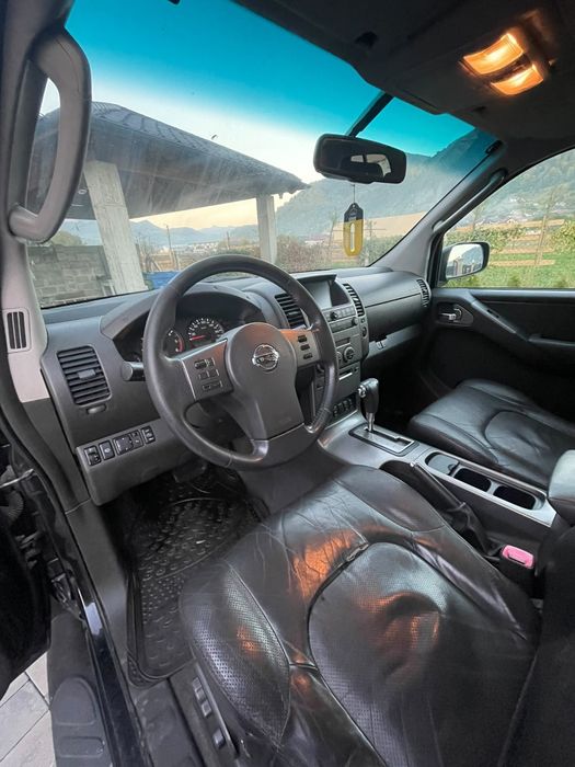 Nissan Navara D40 2.5 dCi – 2006 – 126 kW / 171 CP – Piele – Scaune electrice