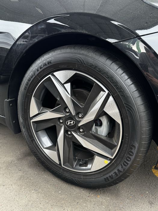 Hyundai Elantra 2 литрли матор фулл