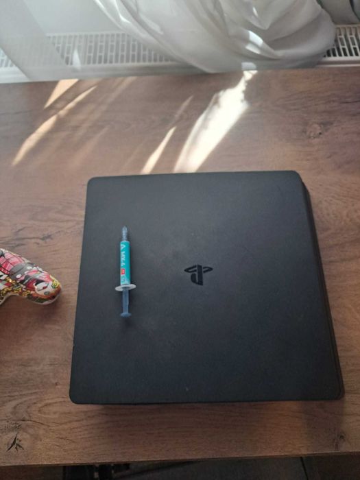 ps4 slim 1tb GRAND TURISMO edition