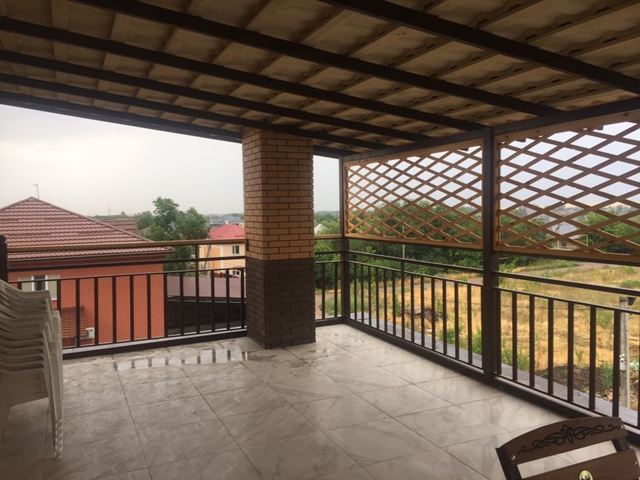 Деревянные решетки , перголы