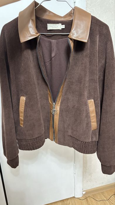 Продам двойку с юбкой