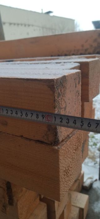 Taxta strapila sotiladi