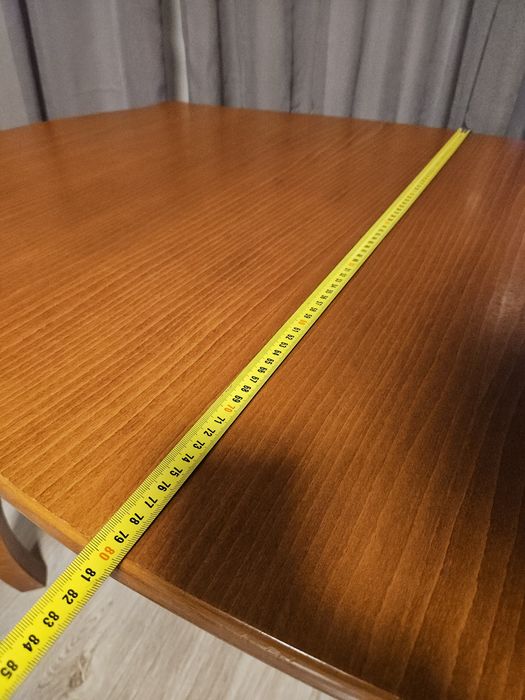 Разтегателна дървена трапезна маса за хранене