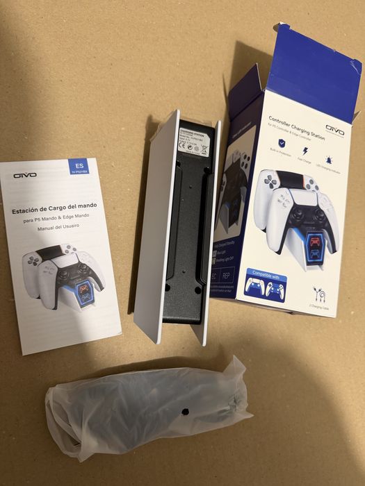 Stație de încărcare pentru controler PS5 încărcare rapidă cu 2 cabluri