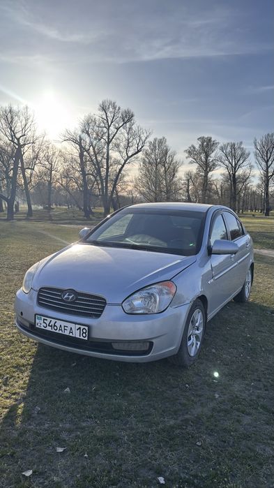Hyundai accent mc