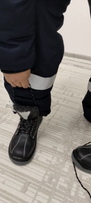 Продам спецодежду новый