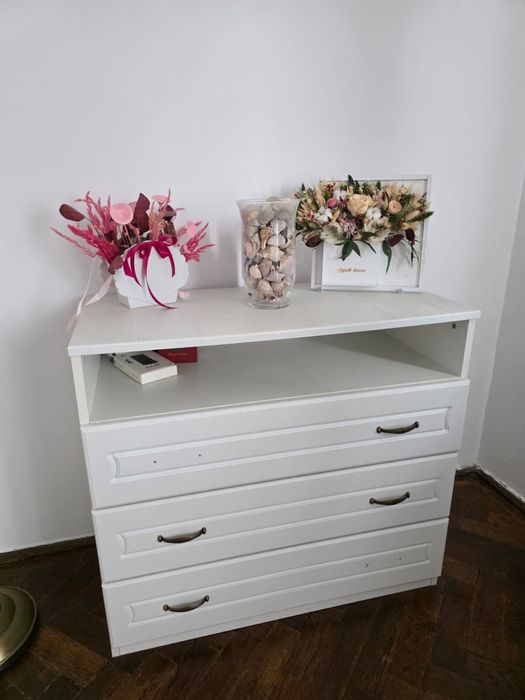 De vânzare mobilă pentru dormitor