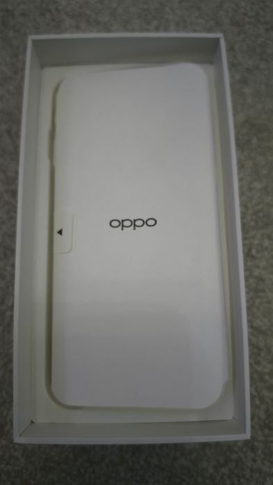 Oppo Find X9 Pro - Глобална версия, бял, 16GB Ram, 512 GB rom