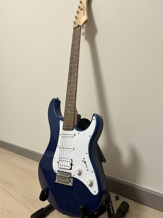 Электрогитара yamaha pacifica 012
