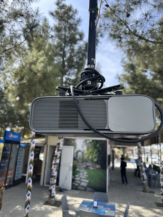 проектор сотилади