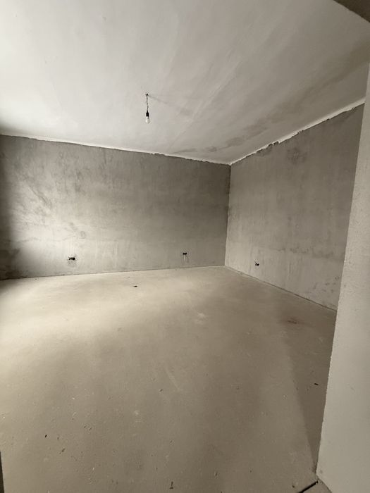 Vand apartament in curte comuna - Centru Sebes - Direct Proprietar