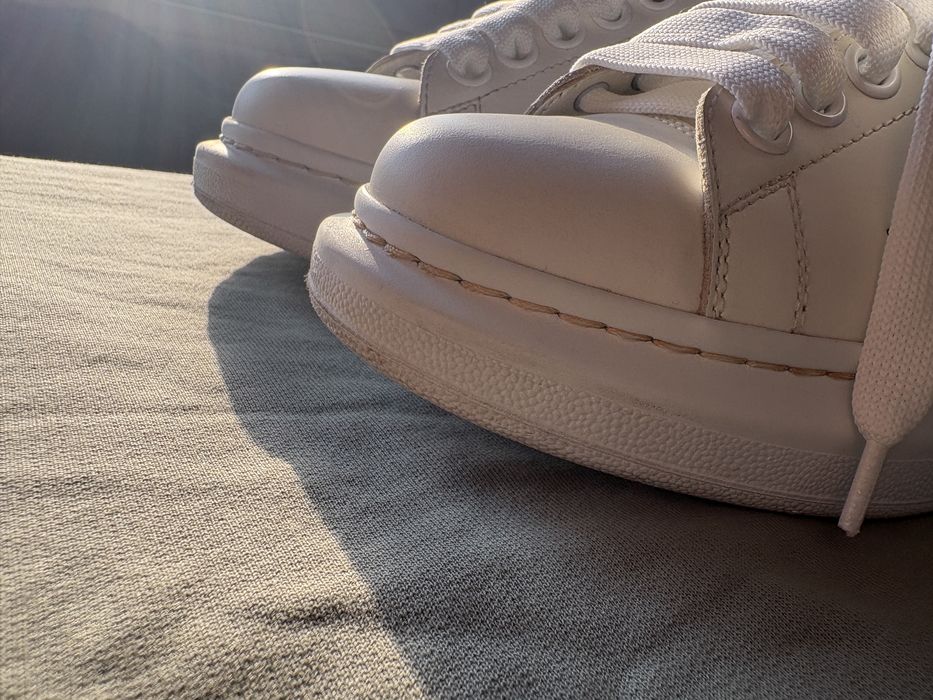 Alexander McQueen Oversized Sneaker, бели кожени кецове, размер 36.5