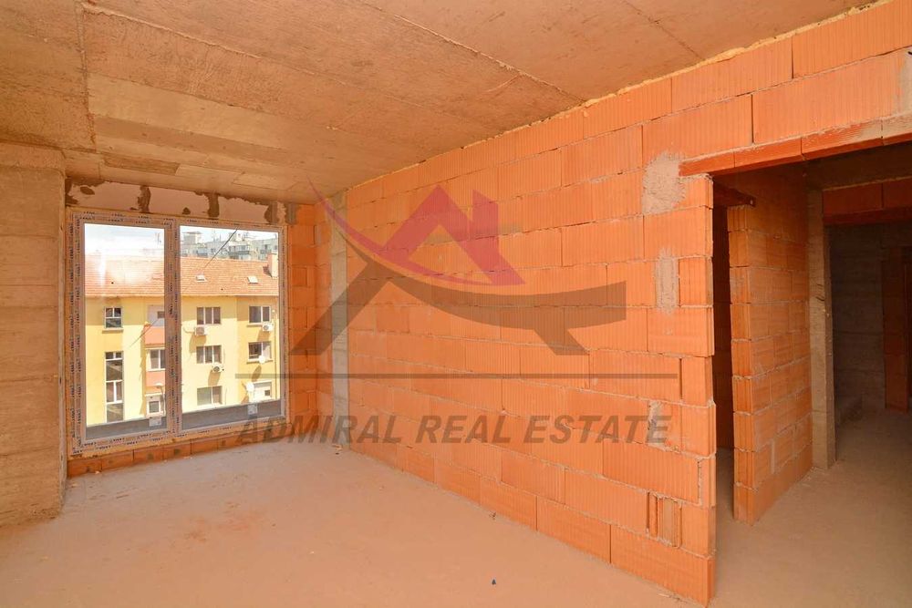 Тристаен -Колхозен пазар