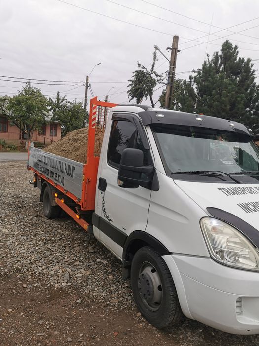 Miniexcavator bobcat excavații balast nisip pamant buldoexcavator