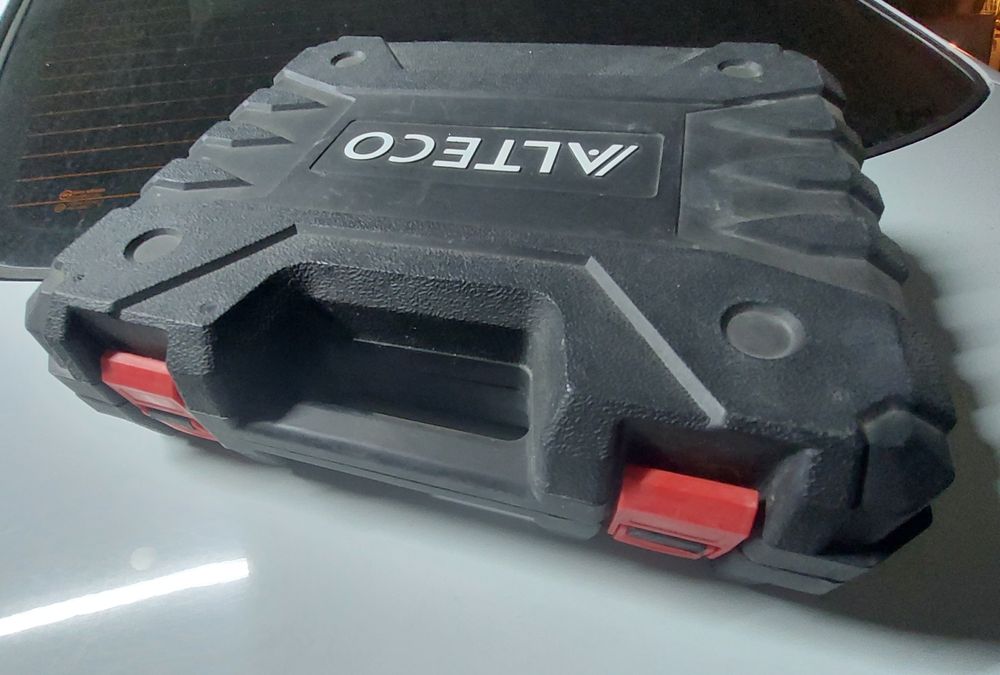 Кейс от шуруповерта.