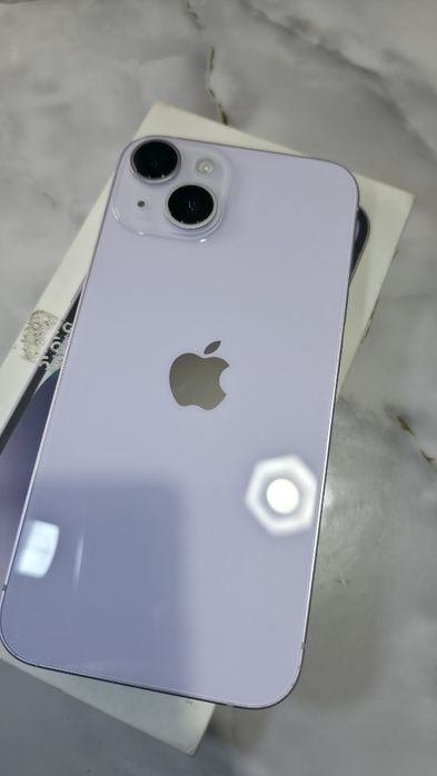 Телефон Iphone 14
