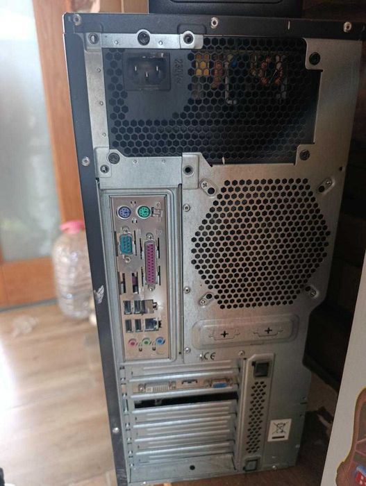 intel 2Ghz  ram 3bg  hdd 500gb vc 1gb