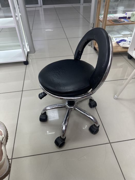 Стул мастера низкий
