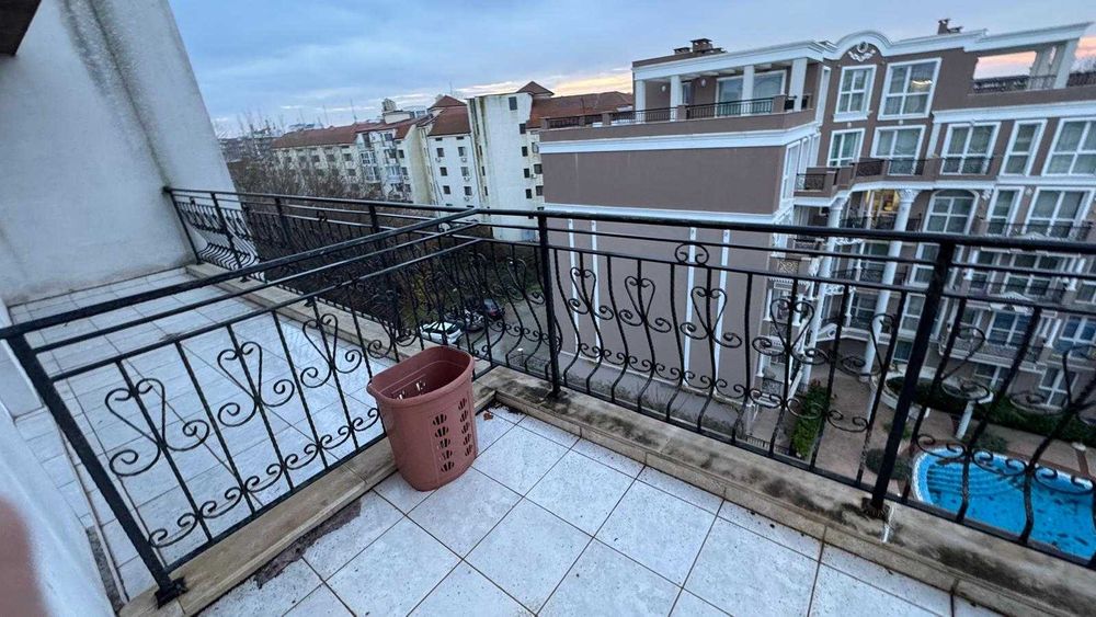 Продава се Двустаен апартамент в к.к. Слънчев бряг - 72 кв.м за 1084 €/кв.м - Снимка #12