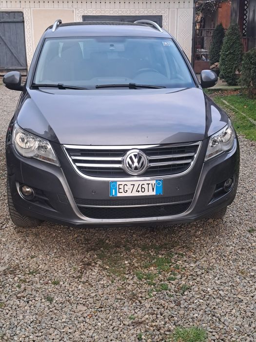 Vând Tiguan  4x4 din 2011 automat 140 kw