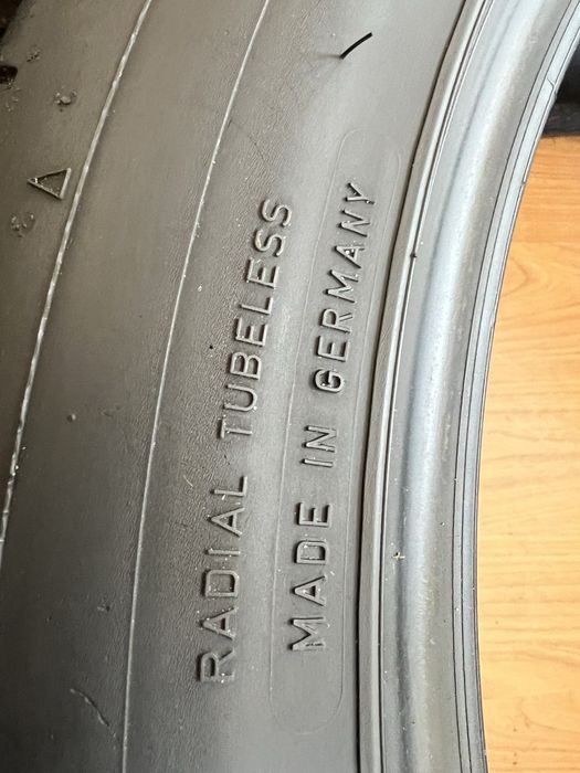 Anvelope Mercedes GLC Dunlop SP MAXX MO-MB Orig 255 45 20 & 285 40 20