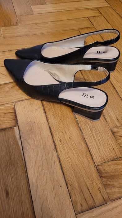 Sandale piele masura 39