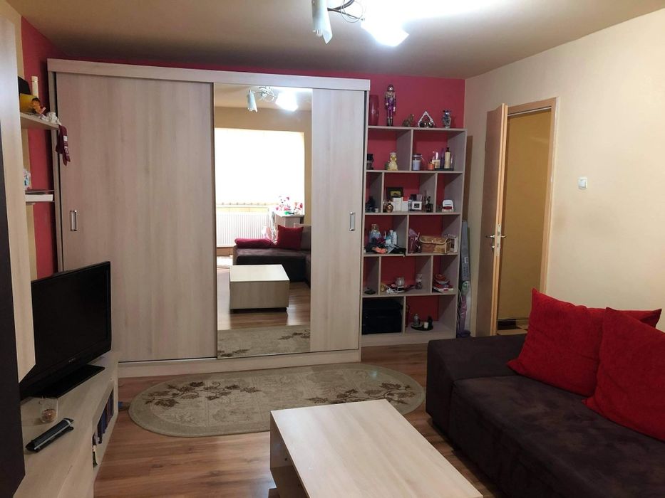 Închiriez apartament cu 1 camera lângă Spitalul Județean Timisoara