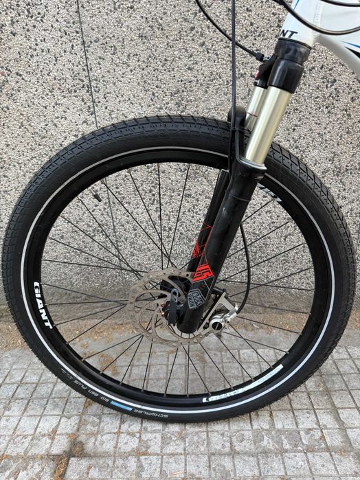 Giant Talon 2 26''/Shimano XT 3x9/Shimano XT brakes/Rockshox Reba Air