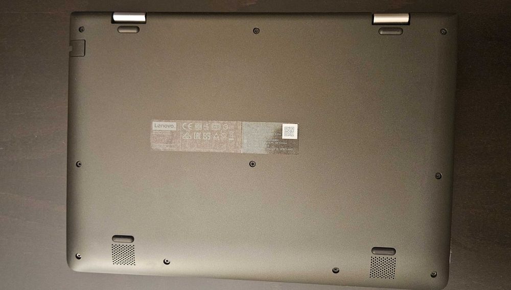 Лаптоп Lenovo Yoga 310