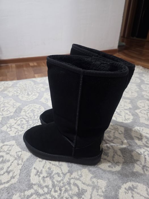 Женские угги 39 размер