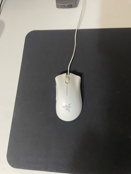 Игровая мышка Razer DeathAdder Essential