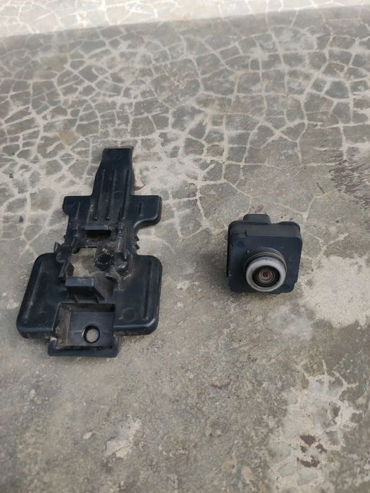 Camera parcare spate Peugeot 3008 5008 Citroen C3 C5 9809301080