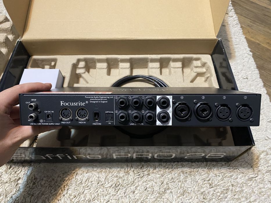 Vand interfata audio Focusrite Saffire Pro 26 ca noua