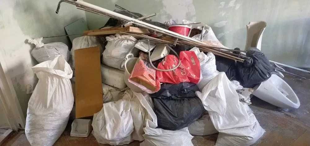 Debarasări Mobilă & Moloz | Transport Marfă | Mutări  Bagaje Timișoara