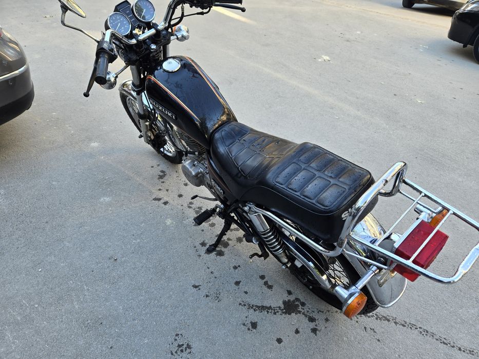 Suzuki GN 250 мотор