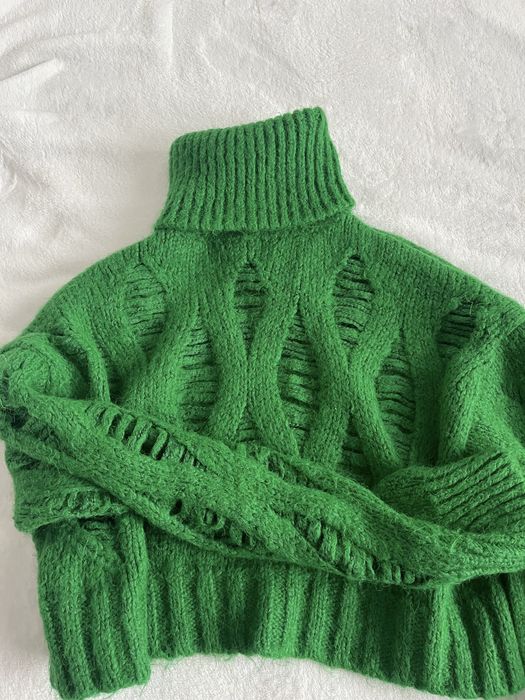 Зелен пуловер Zara