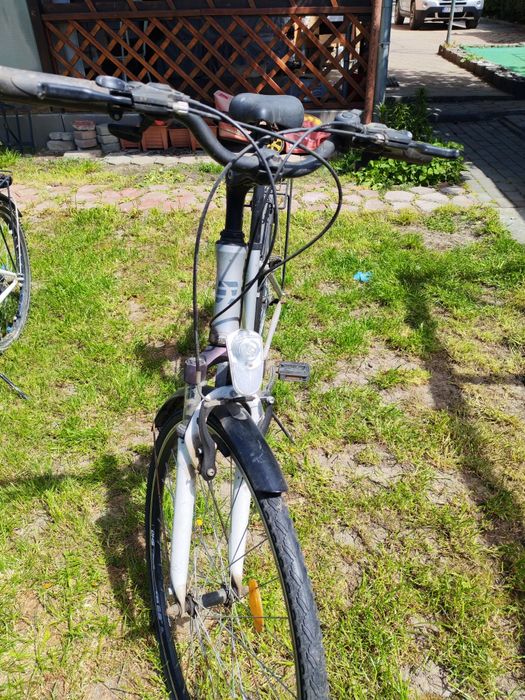 Bicicletă damă 28"