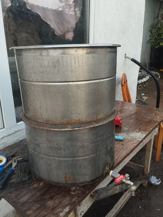 Продам бак ниржавеика для бани гатов продам бак СС ниржавеика гатов к