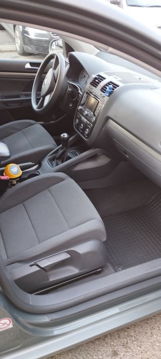 Голф 5 1.6фси 115