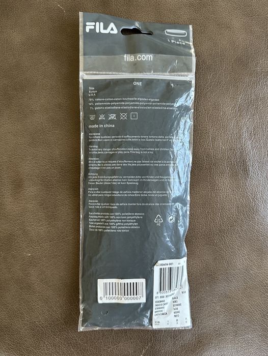 Fila- унисекс бандана/лента за глава-черна с лого.